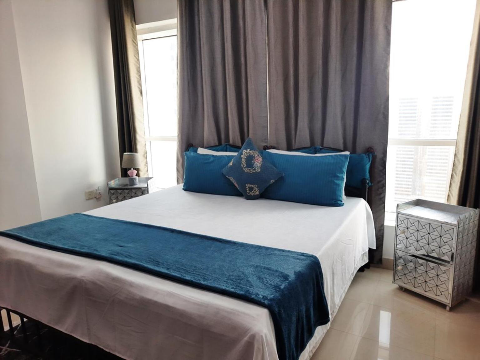 Beach Side Private Room Near Expo Center Sharjah Buitenkant foto